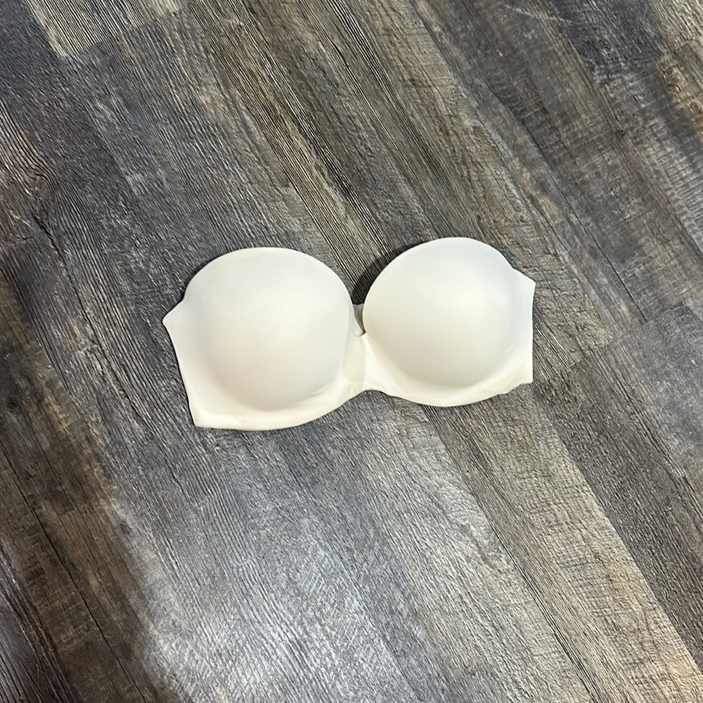 Strapless bra—size: 36DD